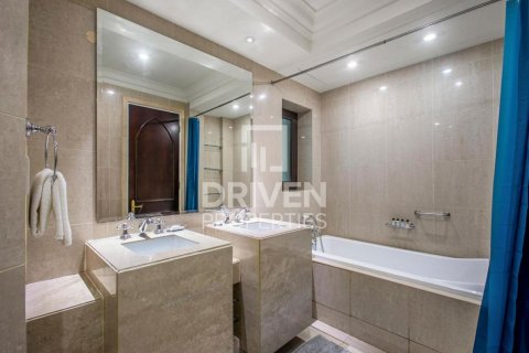 1 bedroom Apartment in Downtown Dubai (Downtown Burj Dubai), UAE No. 188520 8