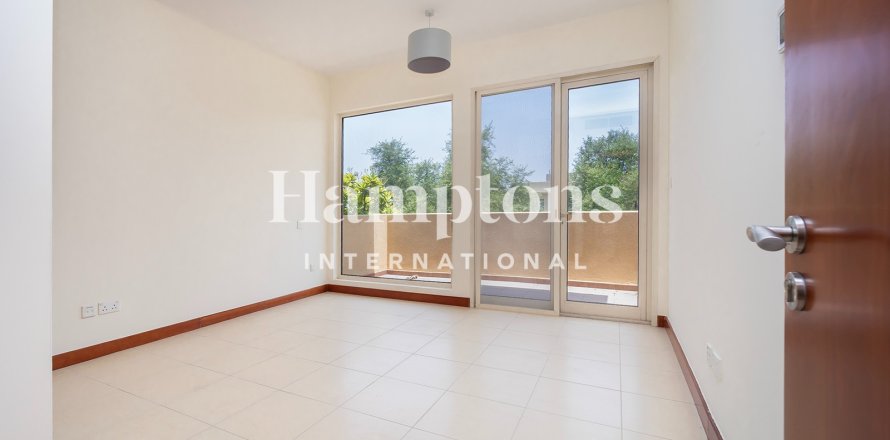 Вилла с 3 спальнями в Arabian Ranches 2, ОАЭ №135335