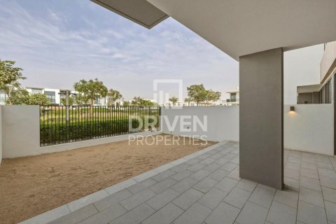 3 bedrooms Townhouse in The Valley, UAE No. 193239 6