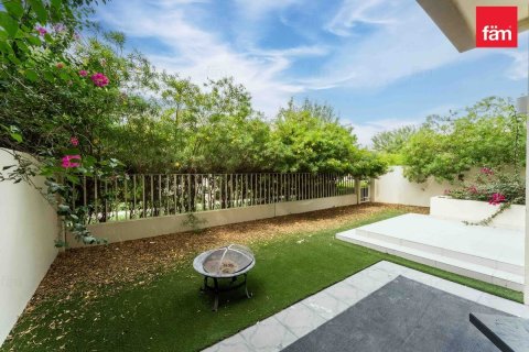 5 bedrooms Townhouse  No. 116973 19