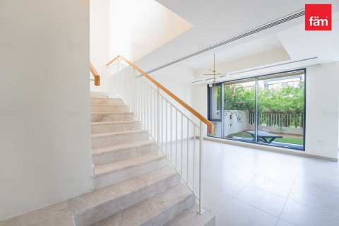 5 bedrooms Townhouse  No. 116973 8