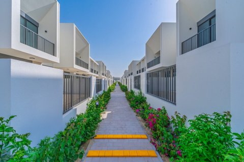 Таунхаус с 3 спальнями в Town Square, ОАЭ №151255 6