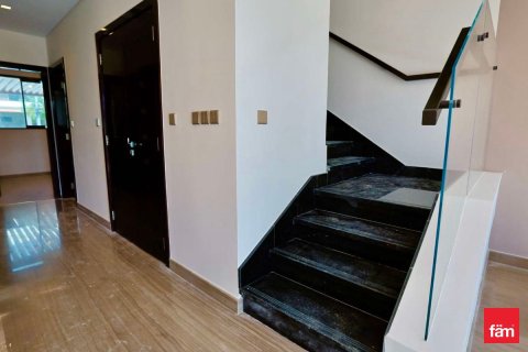 Villa de 4 chambres à Dubai, UAE No. 144429 6