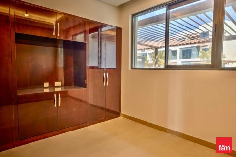 Villa de 4 chambres à Dubai, UAE No. 144429 10