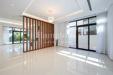 5 bedrooms Villa in DAMAC Hills (Akoya by DAMAC), UAE No. 165251 11