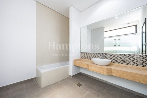 5 bedrooms Villa in DAMAC Hills (Akoya by DAMAC), UAE No. 165251 16