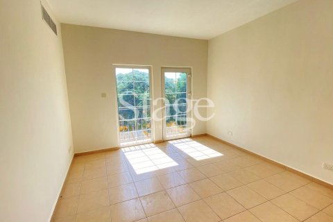 Villa de 3 chambres  No. 112864 16