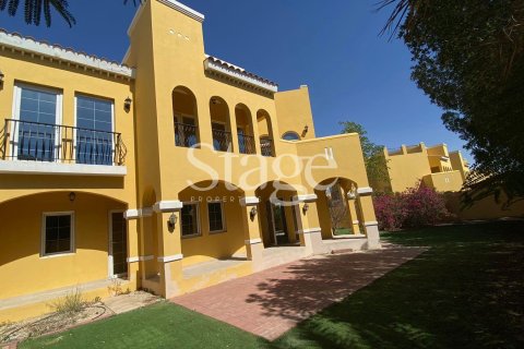 Villa de 3 chambres  No. 112864 2