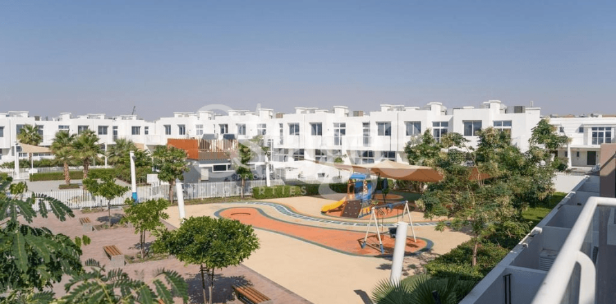 Townhouse de 4 chambres  No. 112863