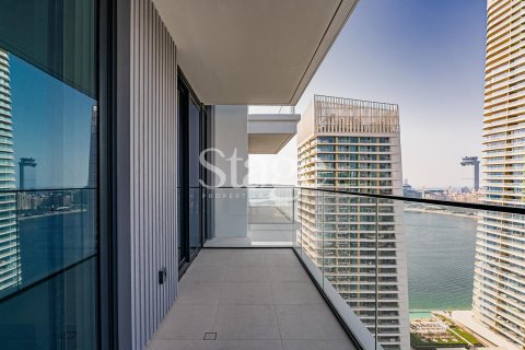 Квартира с 4 спальнями в EMAAR Beachfront, ОАЭ №185628 20