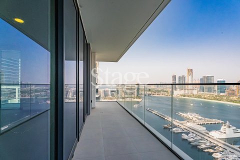 Квартира с 4 спальнями в EMAAR Beachfront, ОАЭ №185628 22
