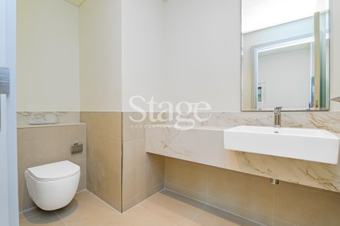 Квартира с 4 спальнями в EMAAR Beachfront, ОАЭ №185628 28