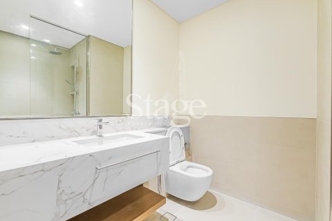 Квартира с 4 спальнями в EMAAR Beachfront, ОАЭ №185628 27