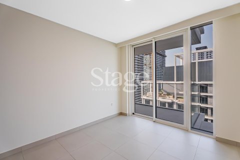 Квартира с 4 спальнями в EMAAR Beachfront, ОАЭ №185628 8