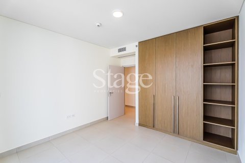 Квартира с 4 спальнями в EMAAR Beachfront, ОАЭ №185628 13