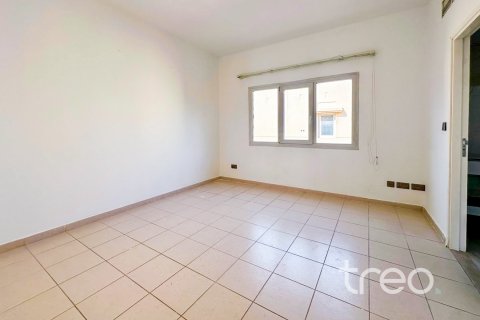 4 غرف نوم فيلا في Meadows 1, الإمارات العربية المتحدة رقم 173865 13