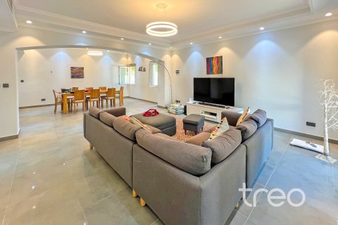 4 غرف نوم فيلا في Meadows, الإمارات العربية المتحدة رقم 173866 4