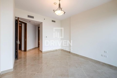 2 bedrooms Apartment in Deira, UAE No. 192809 8
