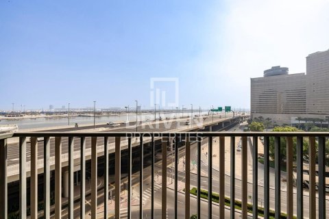 2 bedrooms Apartment in Deira, UAE No. 192809 11