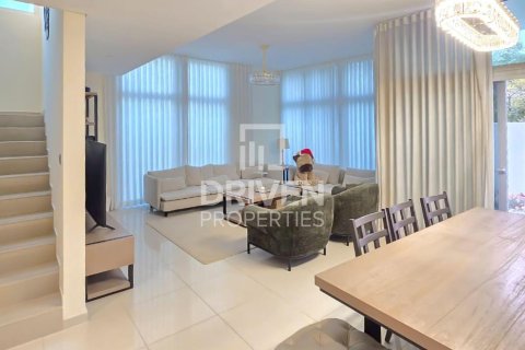 6 bedrooms Villa in DAMAC Hills (Akoya by DAMAC), UAE No. 192812