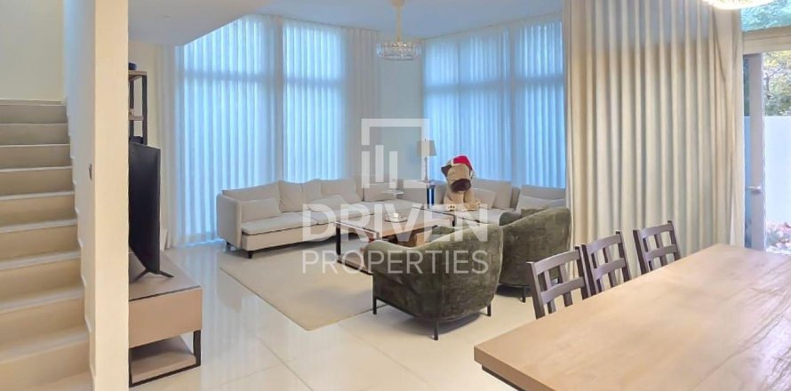 6 bedrooms Villa in DAMAC Hills (Akoya by DAMAC), UAE No. 192812