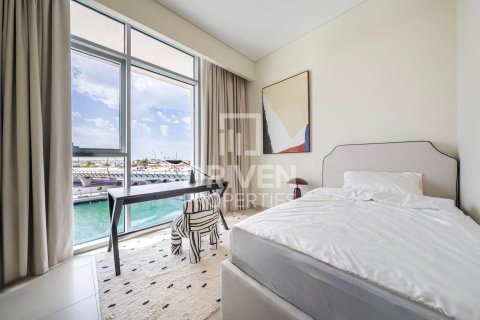 3 bedrooms Apartment in Al Wasl, UAE No. 192360 8