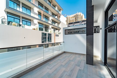 Вилла с 4 спальнями в Джумейра Вилладж Серкл, ОАЭ №146907 10