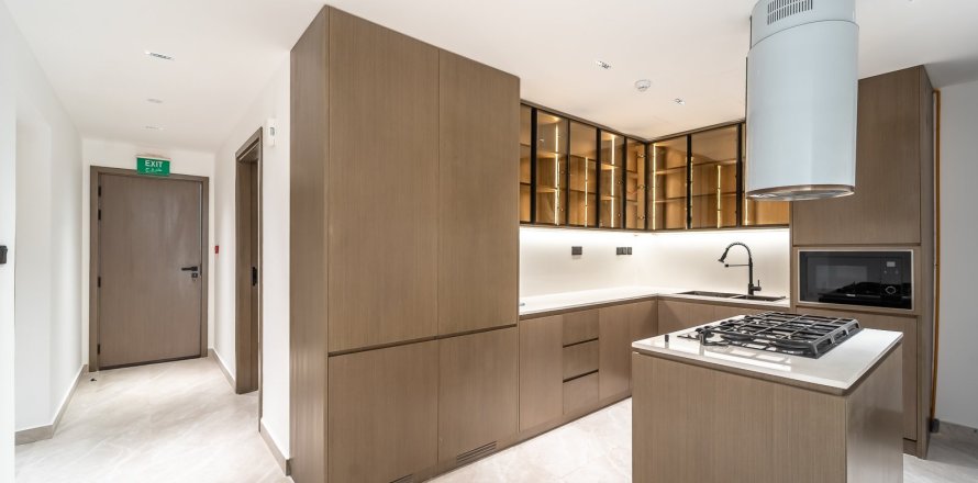 Вилла с 4 спальнями в Джумейра Вилладж Серкл, ОАЭ №146907