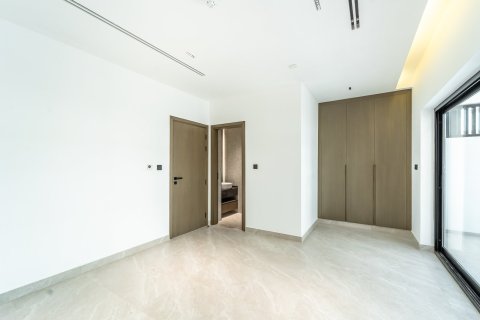 Вилла с 4 спальнями в Джумейра Вилладж Серкл, ОАЭ №146907 12