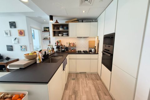 2 bedrooms Apartment in Jumeirah Village Circle, UAE No. 146906 4