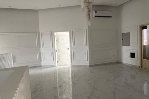 6 bedrooms Villa in Seih Al Uraibi, UAE No. 184109 10