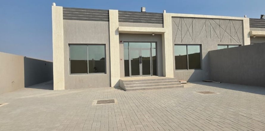 4 bedrooms Villa in Ras Al Khaimah, UAE No. 184107