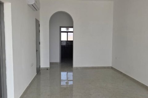 4 bedrooms Villa in Ras Al Khaimah, UAE No. 184107 3
