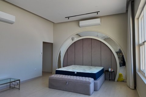 5 bedrooms Villa in Ras Al Khaimah, UAE No. 184108 10