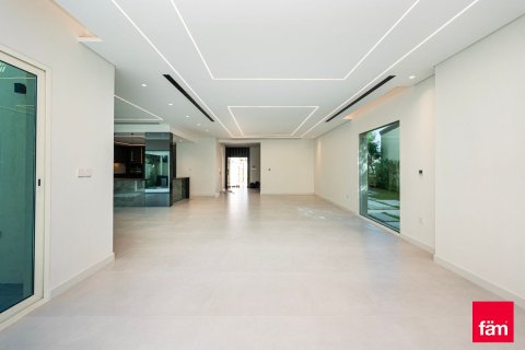 Вилла с 3 спальнями в Jumeirah Park, ОАЭ №162384 10