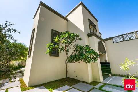 Вилла с 3 спальнями в Jumeirah Park, ОАЭ №162384 7