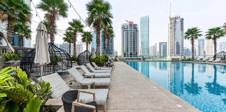 Квартира студия в Бизнес-Бэй, ОАЭ №141558