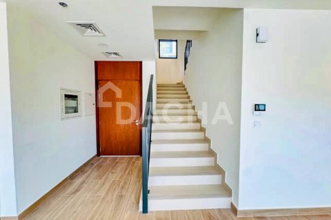 Apartment de 3 dormitorios en Town Square, UAE No. 163481 3