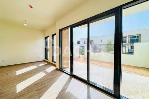 Apartment de 3 dormitorios en Town Square, UAE No. 163481 11