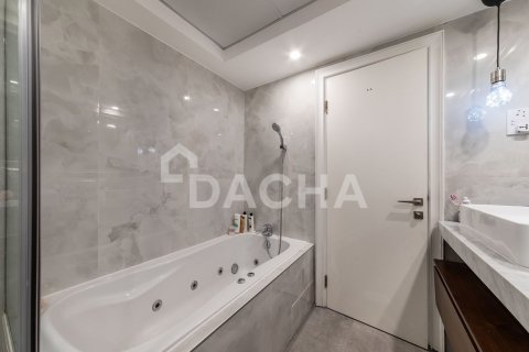 Квартира с 3 спальнями в Emaar 6 Towers, ОАЭ №163483 21