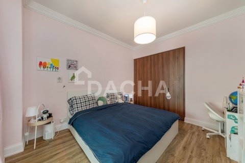 Квартира с 3 спальнями в Emaar 6 Towers, ОАЭ №163483 6