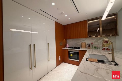 2 bedrooms Apartment in Palm Jumeirah, UAE No. 166016 6