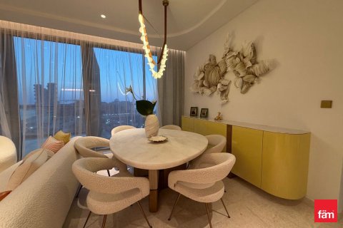 2 bedrooms Apartment in Palm Jumeirah, UAE No. 166016 3