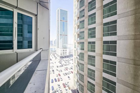 Apartment de 2 dormitorios en Al Khan, UAE No. 171962 7