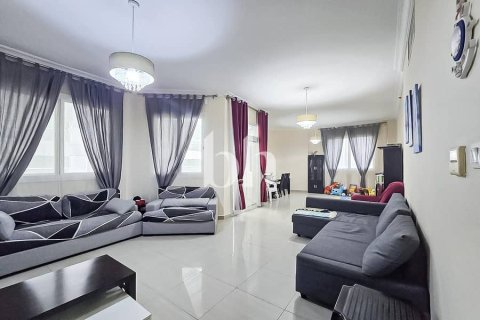 Apartment de 2 dormitorios en Al Khan, UAE No. 171962