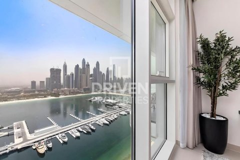 2 bedrooms Apartment in EMAAR Beachfront, UAE No. 192804 18