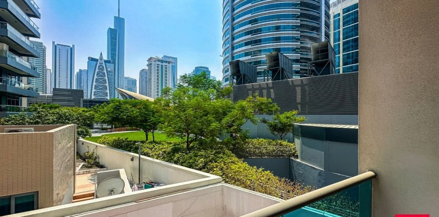 3 bedrooms Apartment in Dubai Marina, UAE No. 120263