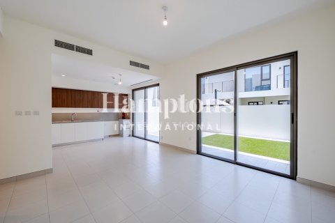 Villa de 4 dormitorios en Dubai South (Dubai World Central), UAE No. 143832 10