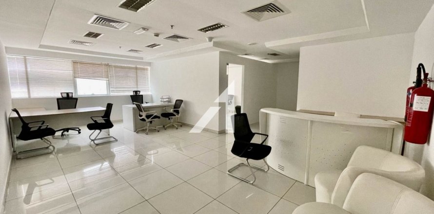 Office de 64m² en Al Barsha, UAE No. 143831