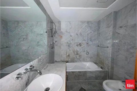 Квартира с 2 спальнями в Дубай, ОАЭ №163829 6